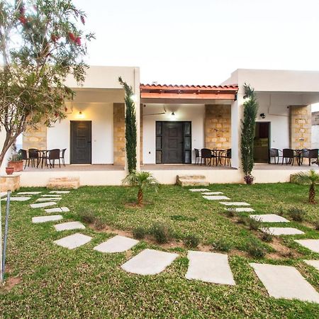 Agarathos Traditional Rooms - Pool - Kaliviani -On The Road To Balos Exterior photo