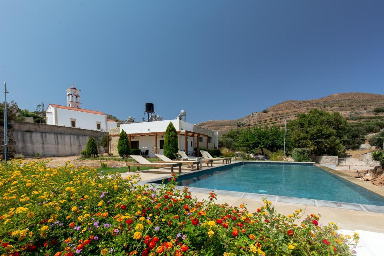 Agarathos Traditional Rooms - Pool - Kaliviani -On The Road To Balos Exterior photo
