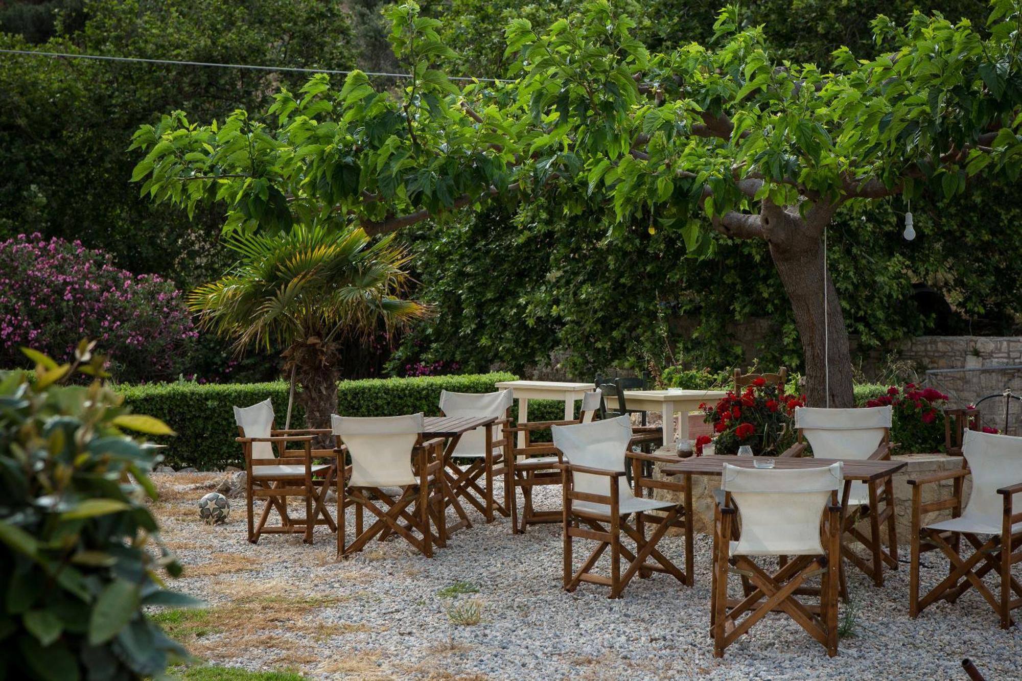 Agarathos Traditional Rooms - Pool - Kaliviani -On The Road To Balos Exterior photo