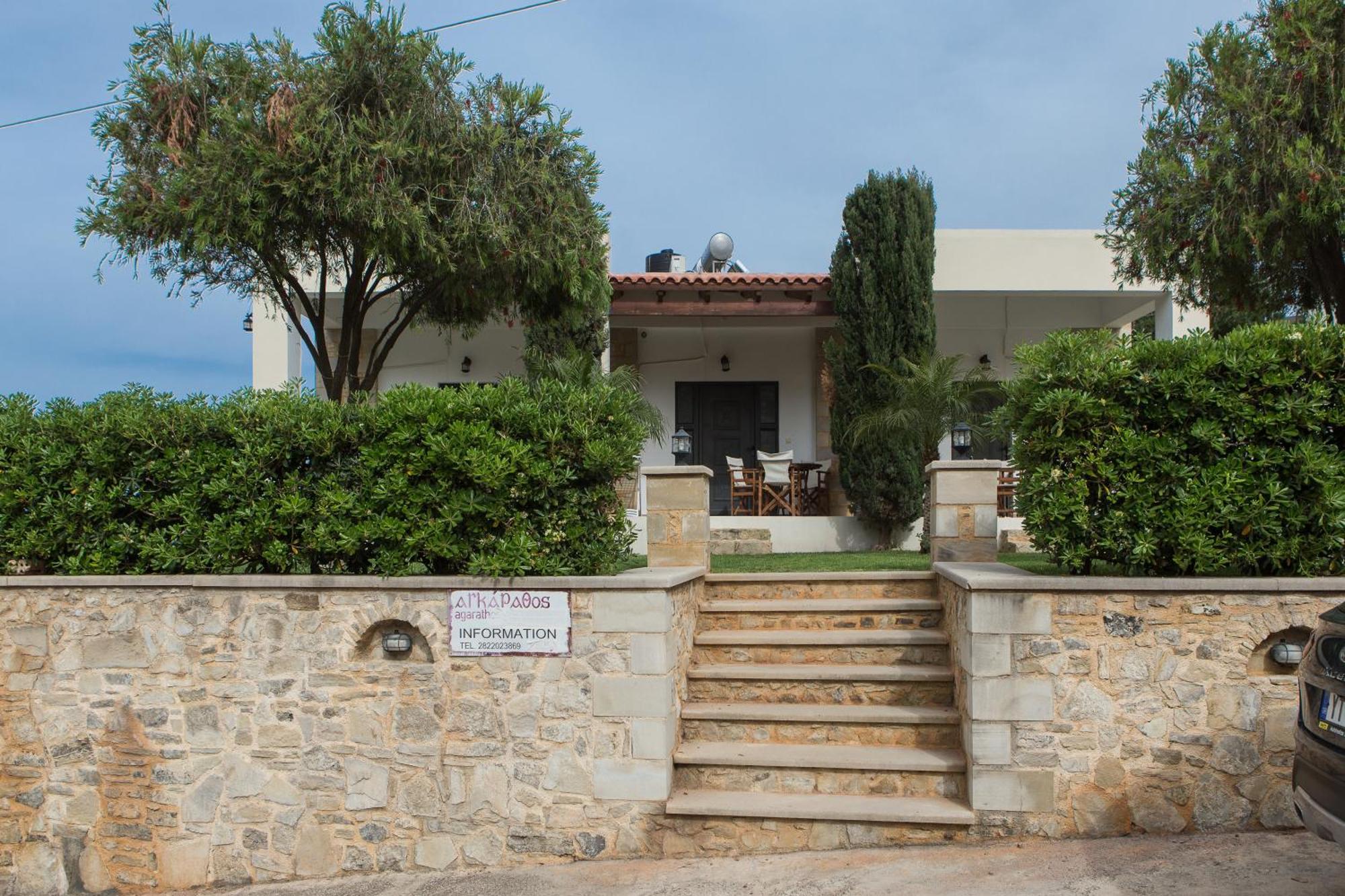 Agarathos Traditional Rooms - Pool - Kaliviani -On The Road To Balos Exterior photo
