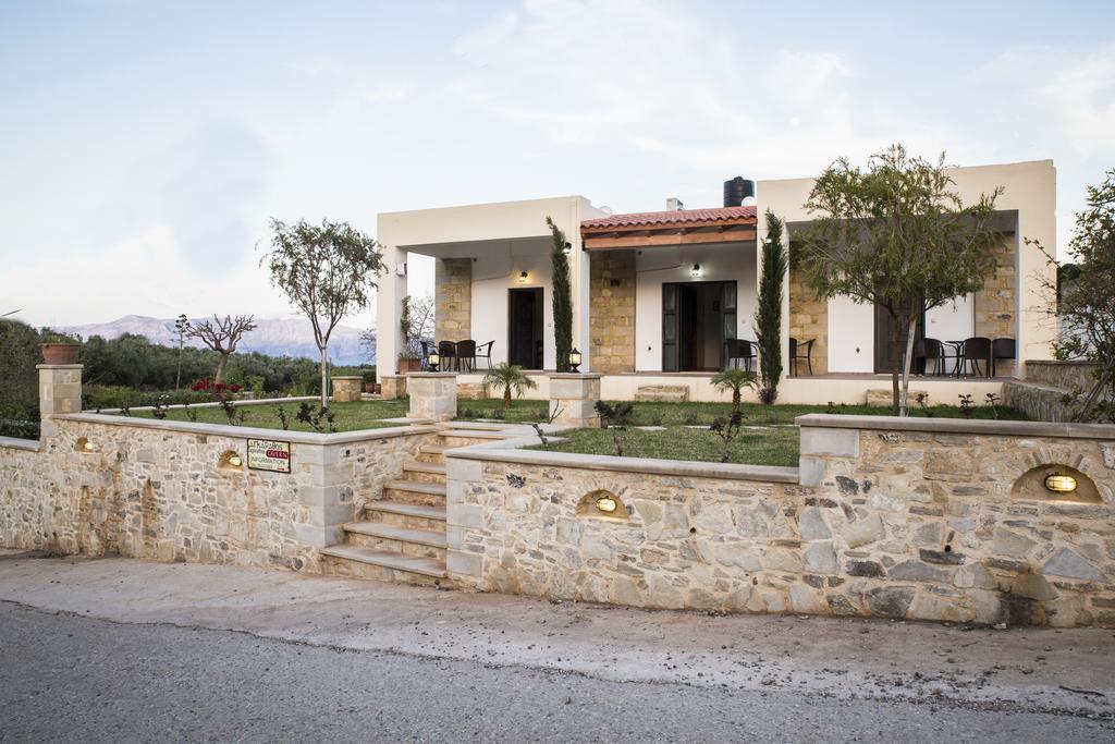 Agarathos Traditional Rooms - Pool - Kaliviani -On The Road To Balos Exterior photo