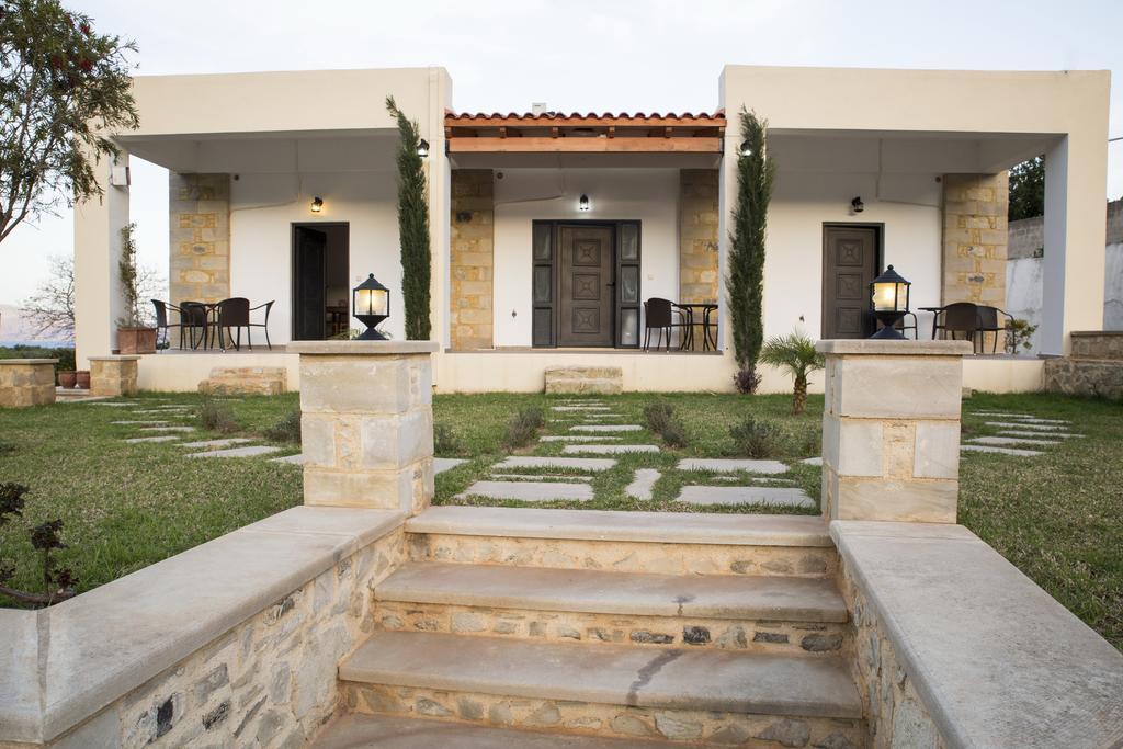 Agarathos Traditional Rooms - Pool - Kaliviani -On The Road To Balos Exterior photo