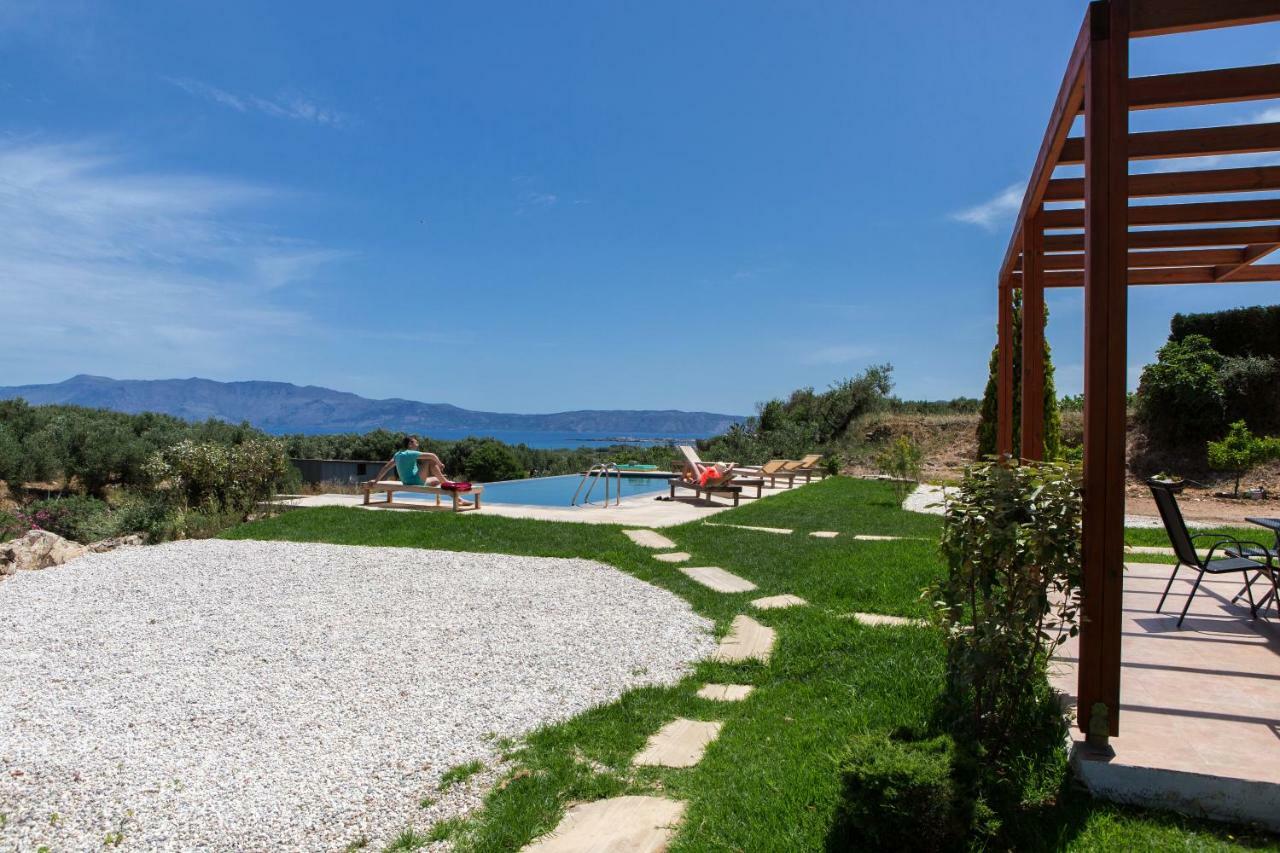 Agarathos Traditional Rooms - Pool - Kaliviani -On The Road To Balos Exterior photo